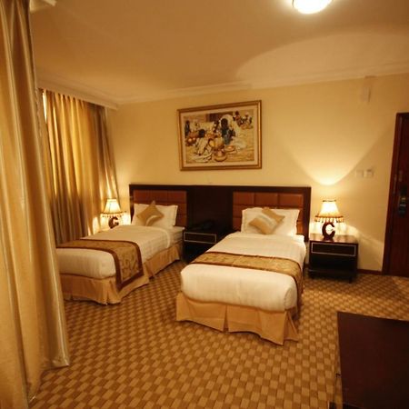 Caravan Hotel Addis Exterior photo